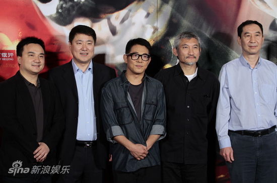 飞甲》在京召开影片前导预告的首发会,导演徐克与主演李连杰携手亮相