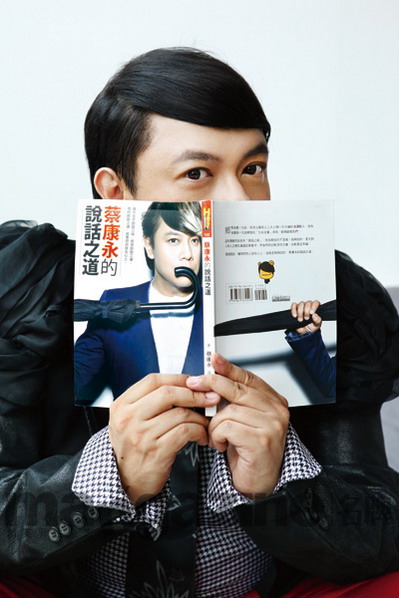 (f&m images)   灯光提供|花木石专业影棚   摄影助手|刘楠 陈俊轩