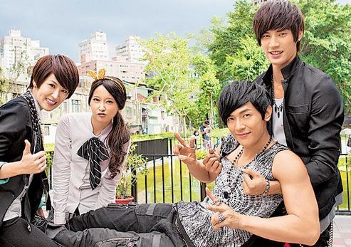 据台湾"苹果日报"消息,由汪东城,曾沛慈主演的《终极一班3》历经3个