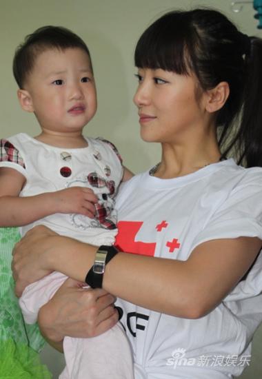 陈紫函:想做一个普通女孩 爱心是天性追求(图)