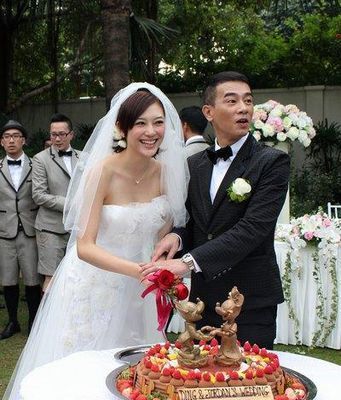 陈小春应采儿结婚照片图片