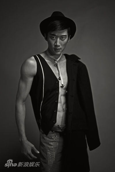 组图宋珉宇肌肉写真展现型男魅力