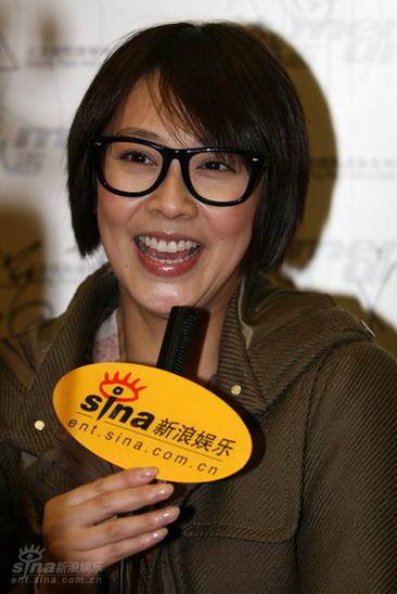 张茜婚后首次对话新浪：戏里体验纠结婚姻(图)_影音娱乐_新浪网