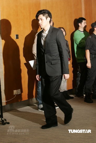 涉嫌藏毒男星关楚耀:我决定重新做守法的歌手