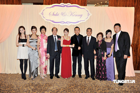 图文徐淑敏婚宴全家福