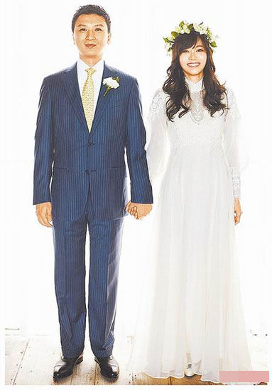 侯佩岑巴厘岛婚纱照曝光 母亲赏女婿满分(图)_影音娱乐_新浪网