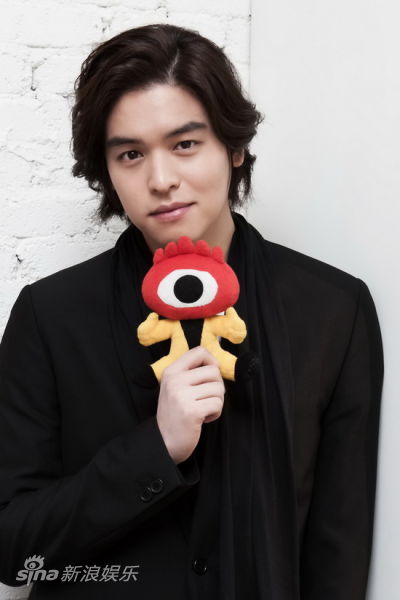 图文:对话韩星李章宇--李章宇性格好很真实_影音娱乐_新浪网
