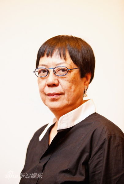 许鞍华独特的女性视角新浪娱乐讯 近日,香港知名导演许鞍华新作《桃姐