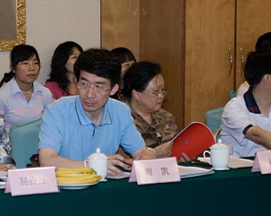 南京大学广播电视与新媒体系主任,博士周凯