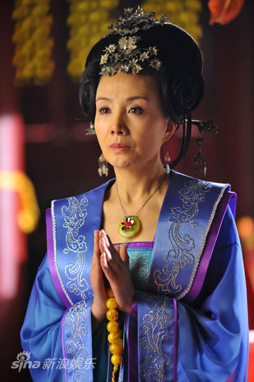 资料图片七品芝麻官剧照高英饰太后