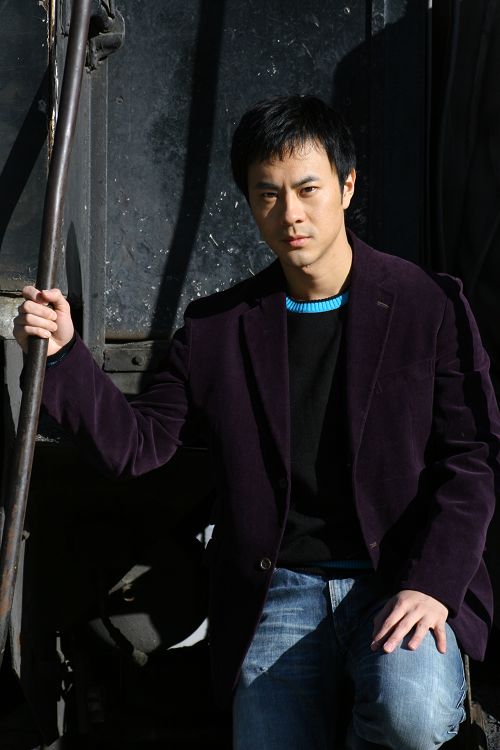 邵汶《一半天堂》提前感知"中年危机"(图)