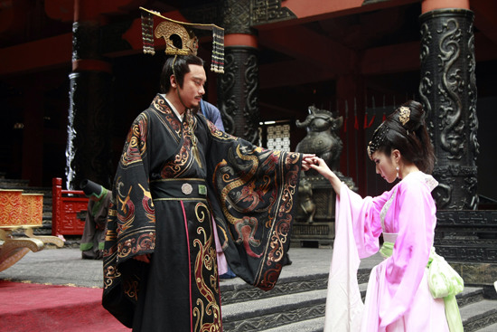 电影导演陈嘉上的电视剧处女作,由浙江影视集团出品的《古今大战秦俑