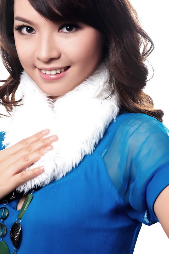 胡薇挑大梁央视新剧富二代图