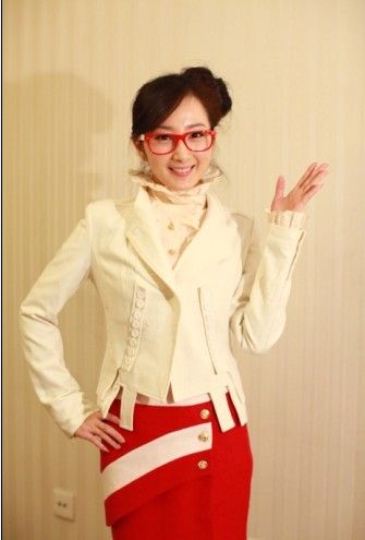 蓝多多央视少儿将播程媛媛演绎搞怪教师