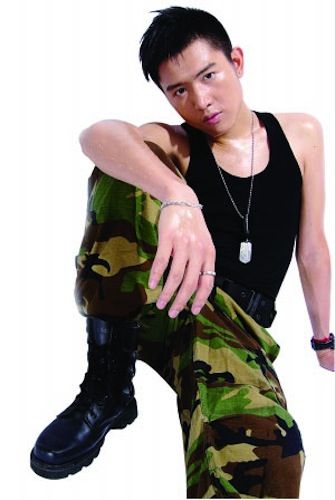 江苏卫视力捧彭宇 接棒《老公看你的》露端倪