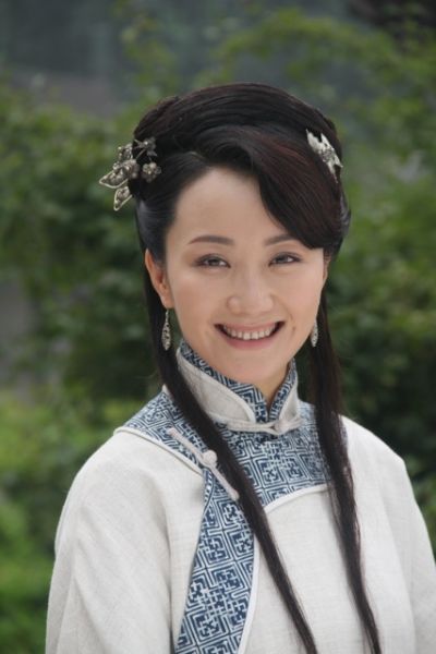 王亚梅加盟《施公案》 演贤淑母亲与强权抗争