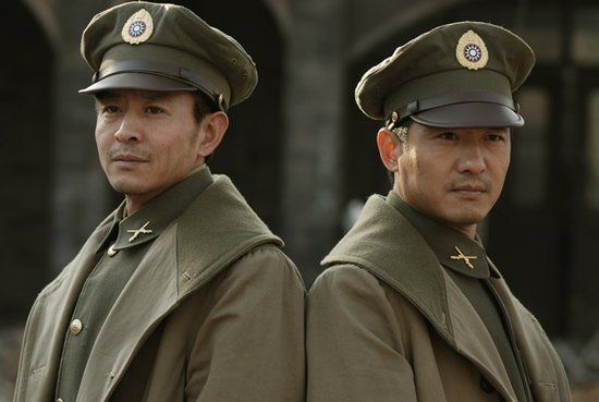 《国门英雄》播毕收视喜人 郭晓峰2011年丰收