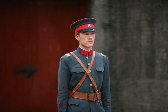 《铁血男儿》将播 朱刚日尧诠释信仰力量