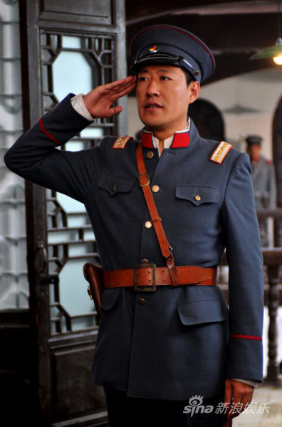 《虎刺红》于震饰演刘文钊