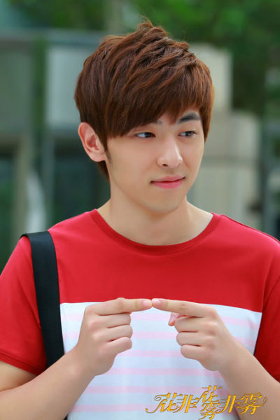 邓伦领衔《花非花》 化身爱的幸运草(图)