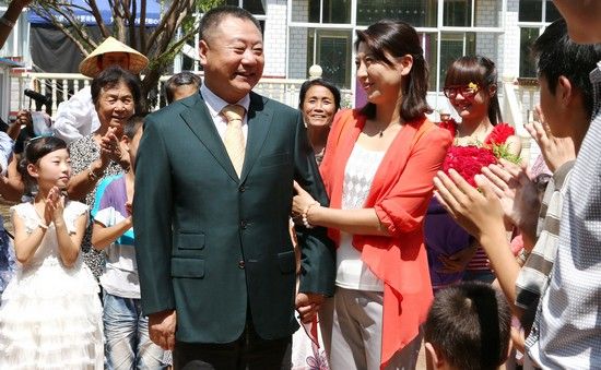 的导演王硕再次执导,范伟,闫学晶,李静,刘永生,白恩,吴紫彤等明星联袂