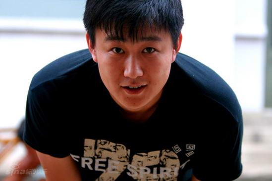 图文地下地上探班导演楼健