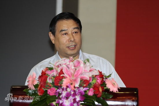 图文:中国电视制片委员会常务副会长张明智