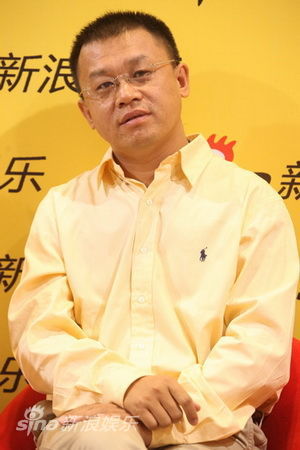 图文:《走出硝烟的女人》访谈-导演赵俊凯