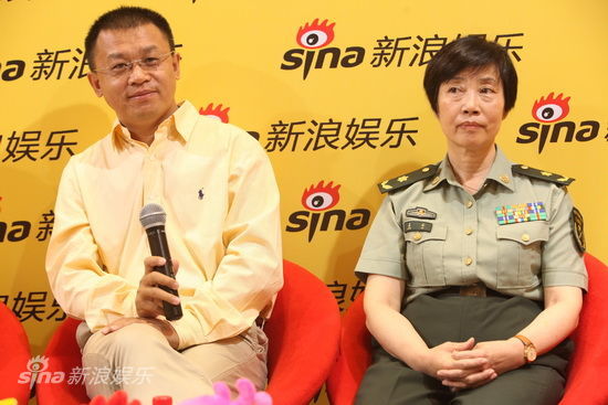 讯 电视剧《走出硝烟的女人》由曾执导《亮剑》的新锐导演赵俊凯执导