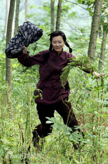 图文：《桐柏英雄》探班-张逗逗_影音娱乐_新浪网