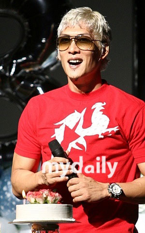 god朴俊亨将出演真人版《龙珠z》