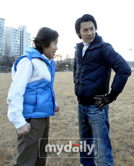 李文石和junjin的斗鸡对决给观众们带来了欢笑