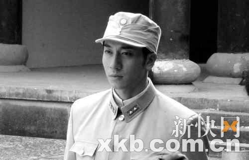 姚芊羽与吴卓羲"抱到怕"