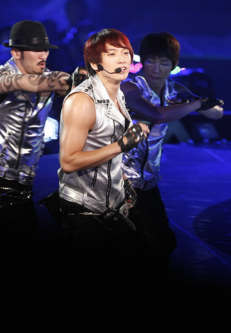 rain日本演唱会门票售空 12月香港办个唱(图)