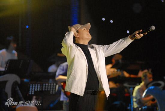 张行个唱展歌王风范 演唱会狂飙三十首经典歌曲_影音娱乐_新浪网