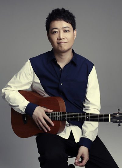 音乐人邢天溯《月光》触动游子心