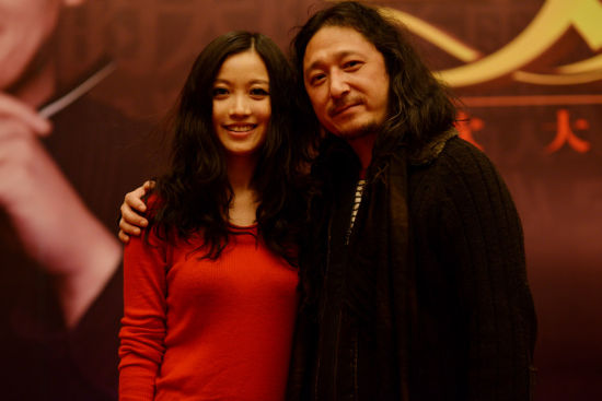 姚贝娜任刘欢演唱会嘉宾甄嬛女声受欢迎