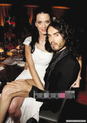 凯蒂-佩里售昔日爱巢 与前夫复合恐成泡影