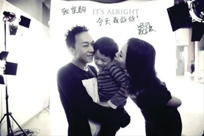 黄家强想弱化矛盾 Beyond不再合体|Beyond|黄家强|黄家驹_新浪娱乐_新浪网