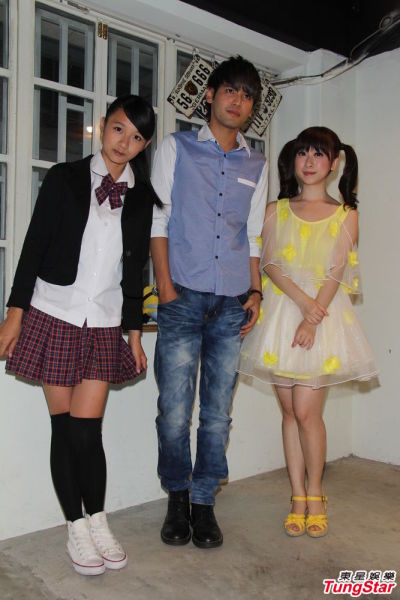 吴丹妮邀陈零九谱恋曲师姐许雅涵探班