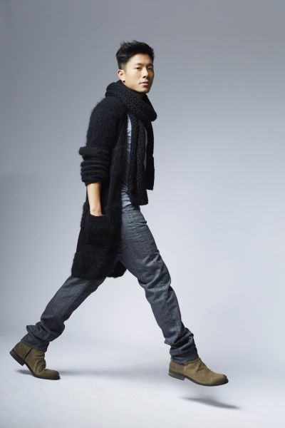 韦礼安京城首唱 《在你身边》正式开票