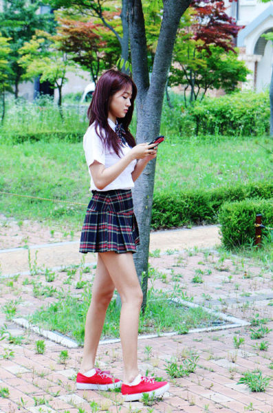 sistar昭宥校服照公开难掩完美曲线