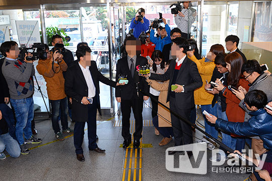 韩歌手疑死于医疗事故主刀医师接受调查