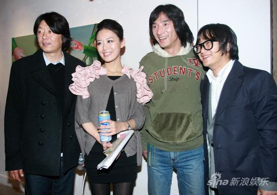 丁武办个人画展回忆童年 老狼李亚鹏等捧场(图)_影音娱乐_新浪网
