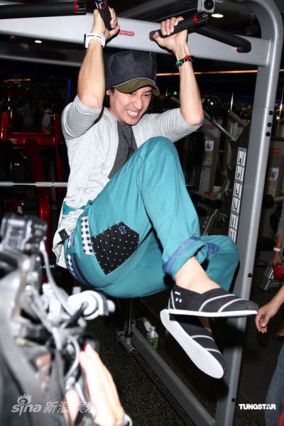 图文刘畊宏健身房开业darren
