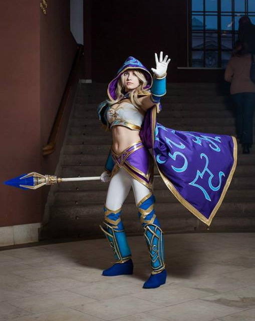 还原最强女法师 美女玩家吉安娜cos赏(3)