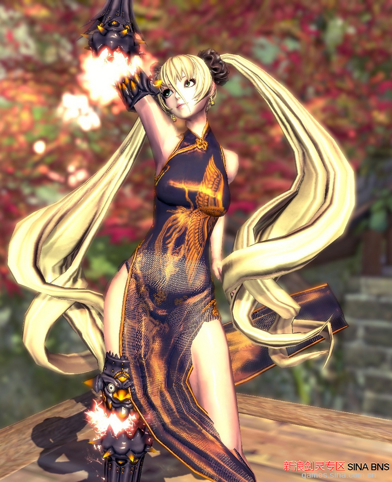 魔鬼身材穿出来 剑灵多款旗袍风时装展(5)