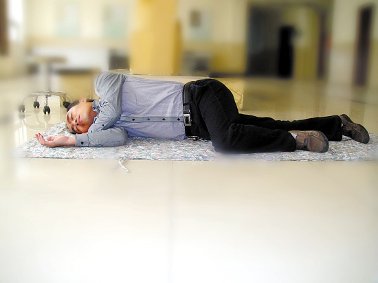 突发有人倒地如何急救