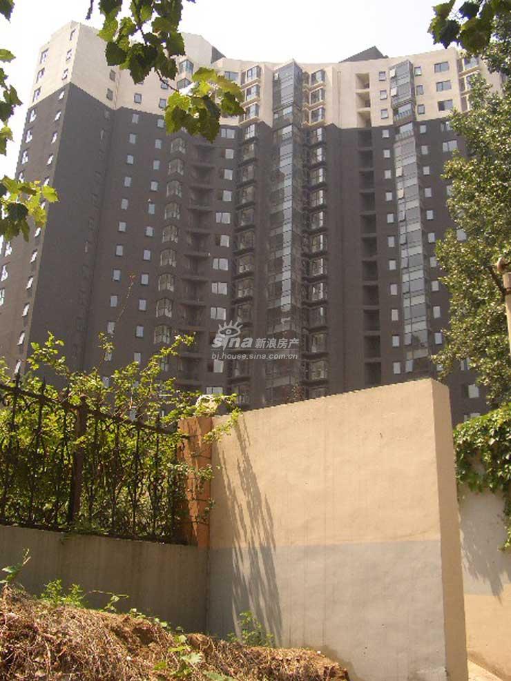 万泽·御河湾 实景图 楼体外观