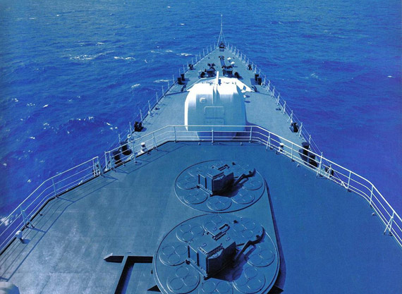 资料图:我国海军新型051c级驱逐舰装备导弹垂直发射防空系统